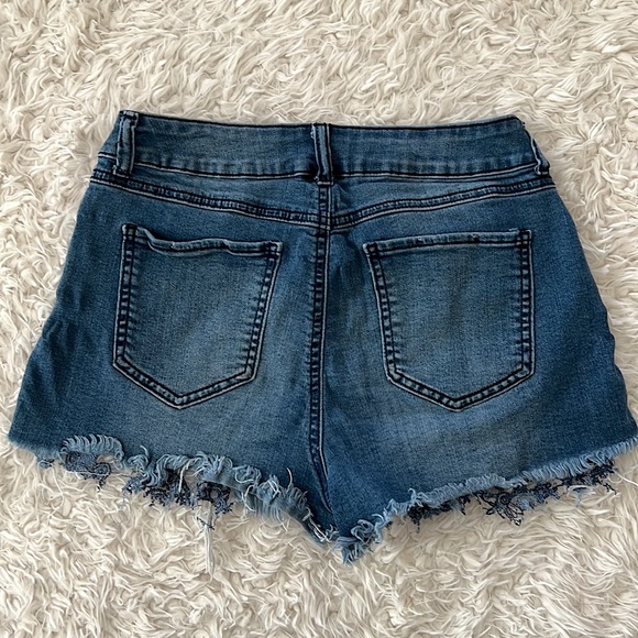 REWASH Distressed Denim Shorts - Picture 2 of 12